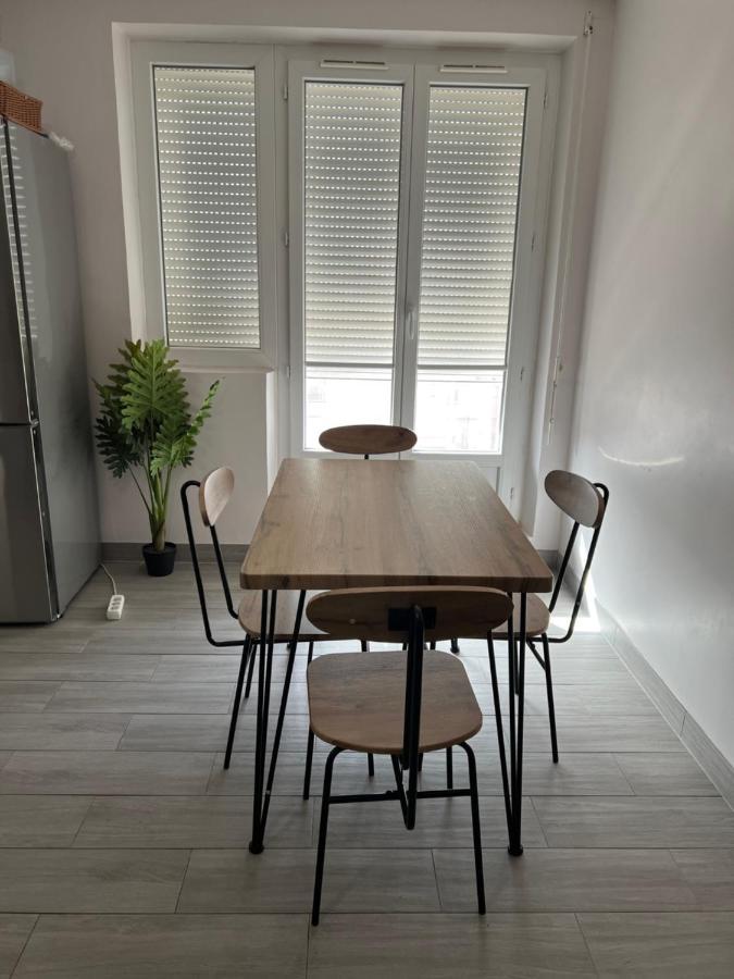 Appartement Pres De La Defense Nanterre Exterior foto